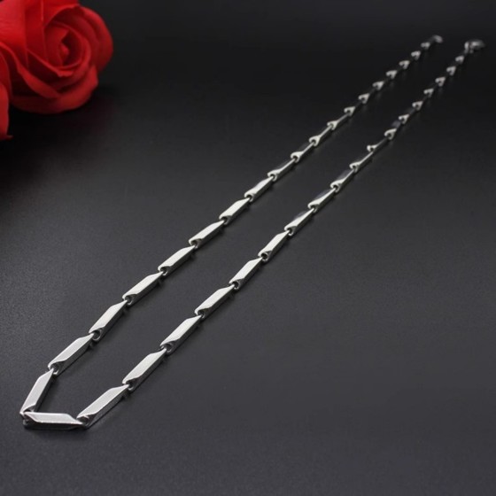 2025 New Exquisite Craftsmanship, Superior Quality, Stylish and Trendy Necklaces